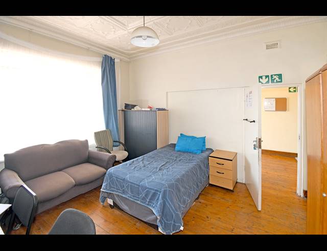 5 BEDROOM HOUSE FOR SALE IN BRIXTON
